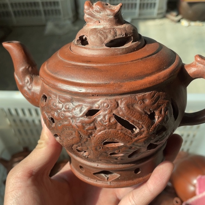 紫砂茶壶老厂紫砂壶一件。