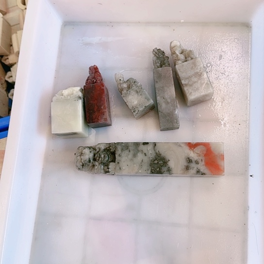 青田石小****雨11111111111111