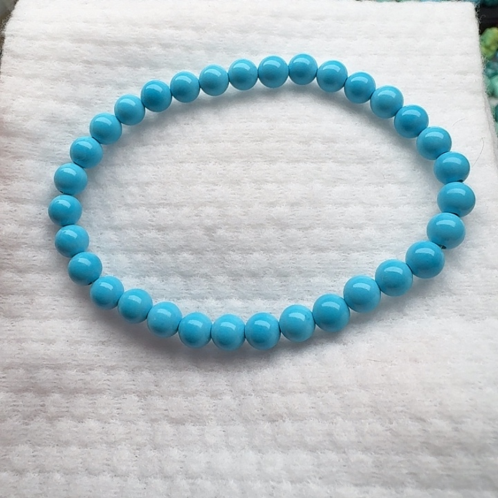 尺寸：6左右蓝圆珠手串