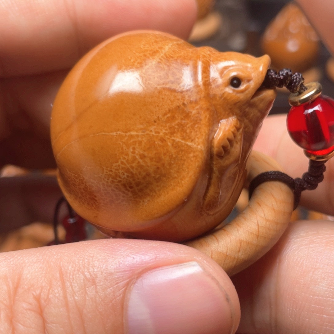 橄榄核手串/手链金钱龟单子指环穿配4.0左右