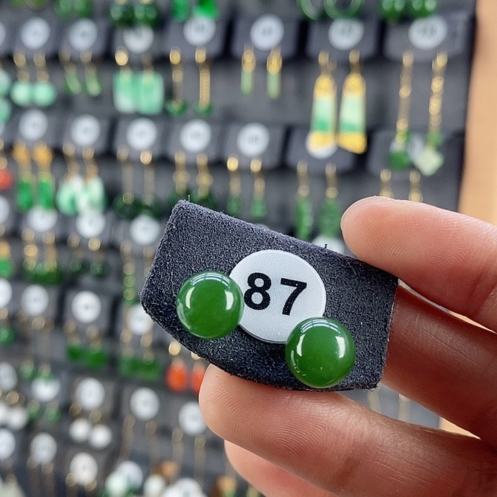 和田玉耳饰18K金镶嵌