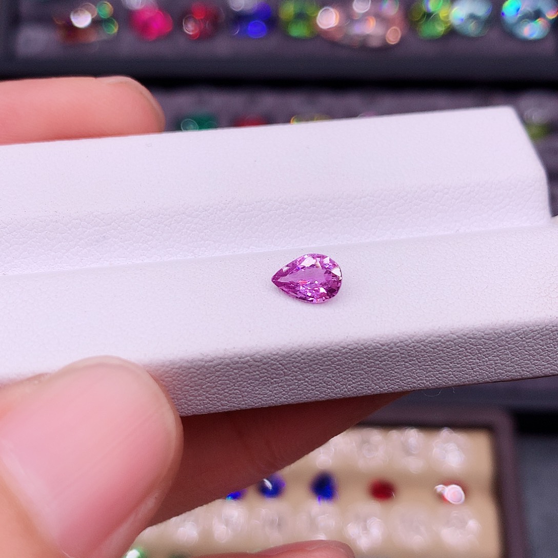 彩色蓝宝石裸石未镶嵌