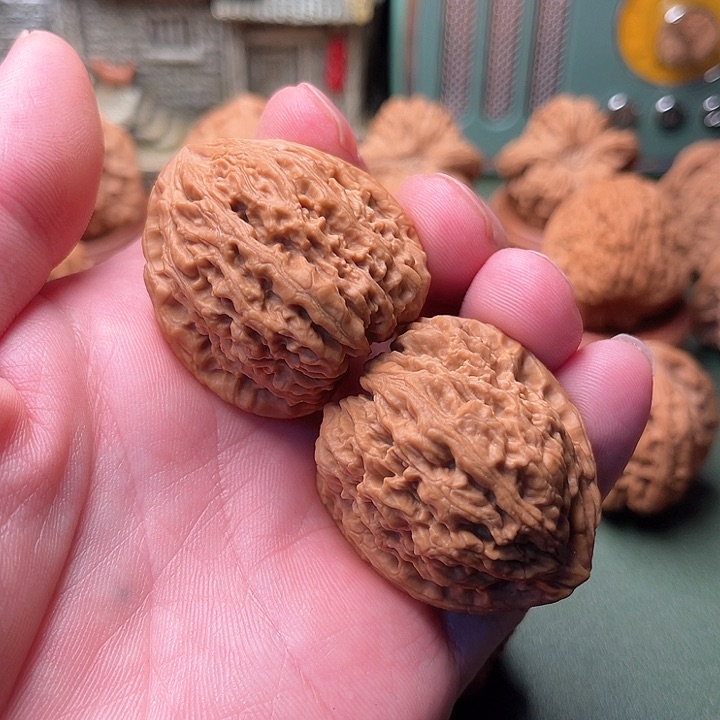 文玩核桃把件南将石