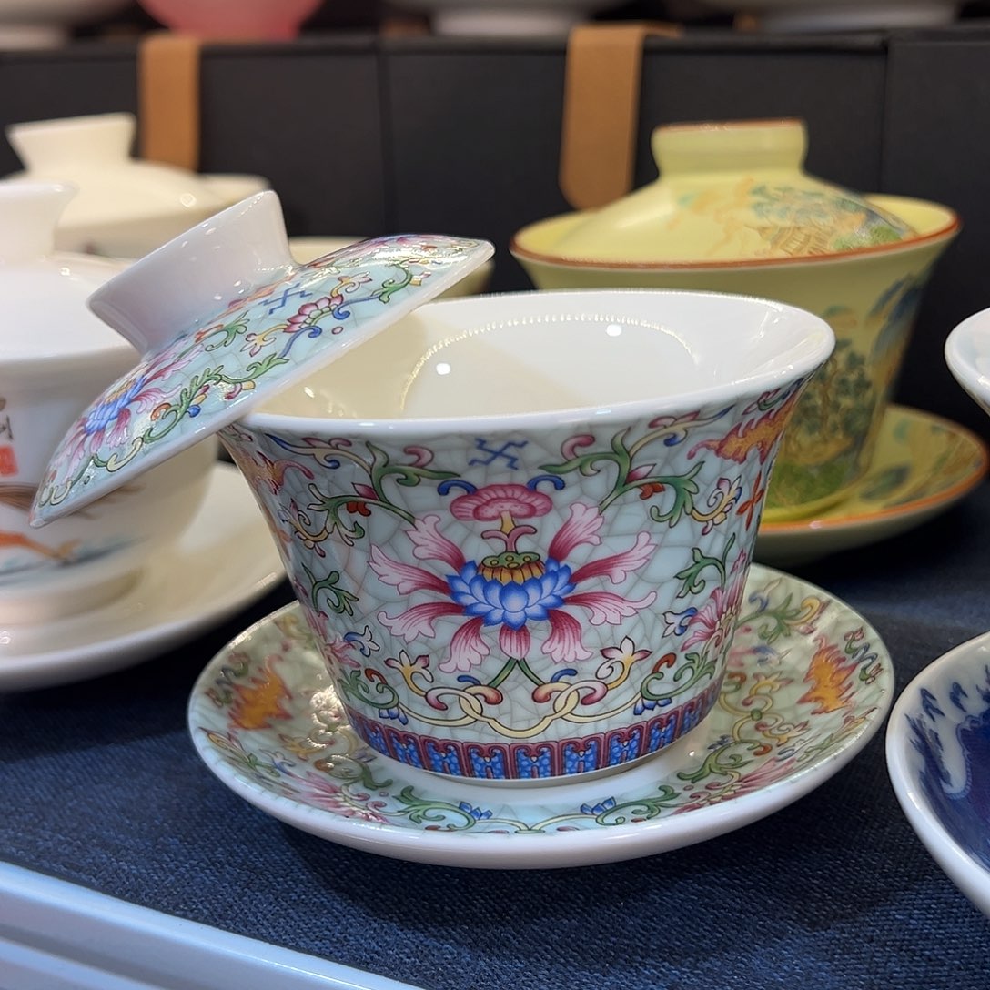 盖碗很漂亮我很喜欢