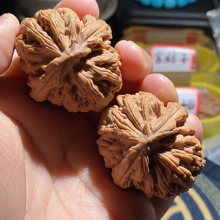 【闪购商品】吊坠文玩核桃红锦鲤