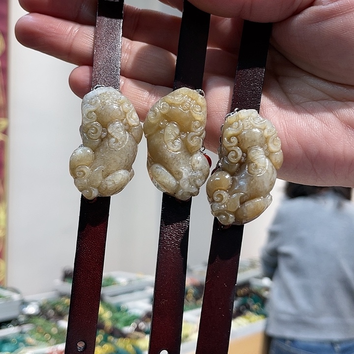 【闪购商品】和田玉（糖玉）颈饰未镶嵌