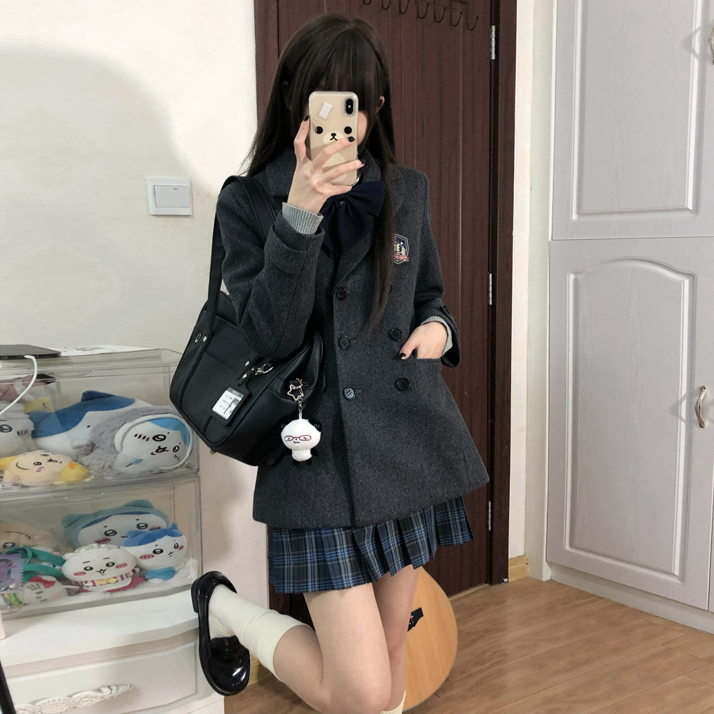 空栗鼠丸【冬梨女子】秋冬夹棉双排扣毛呢短款收腰大衣jk制服外套女