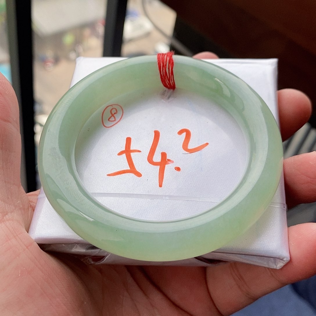 翡翠未镶嵌手镯8号链接