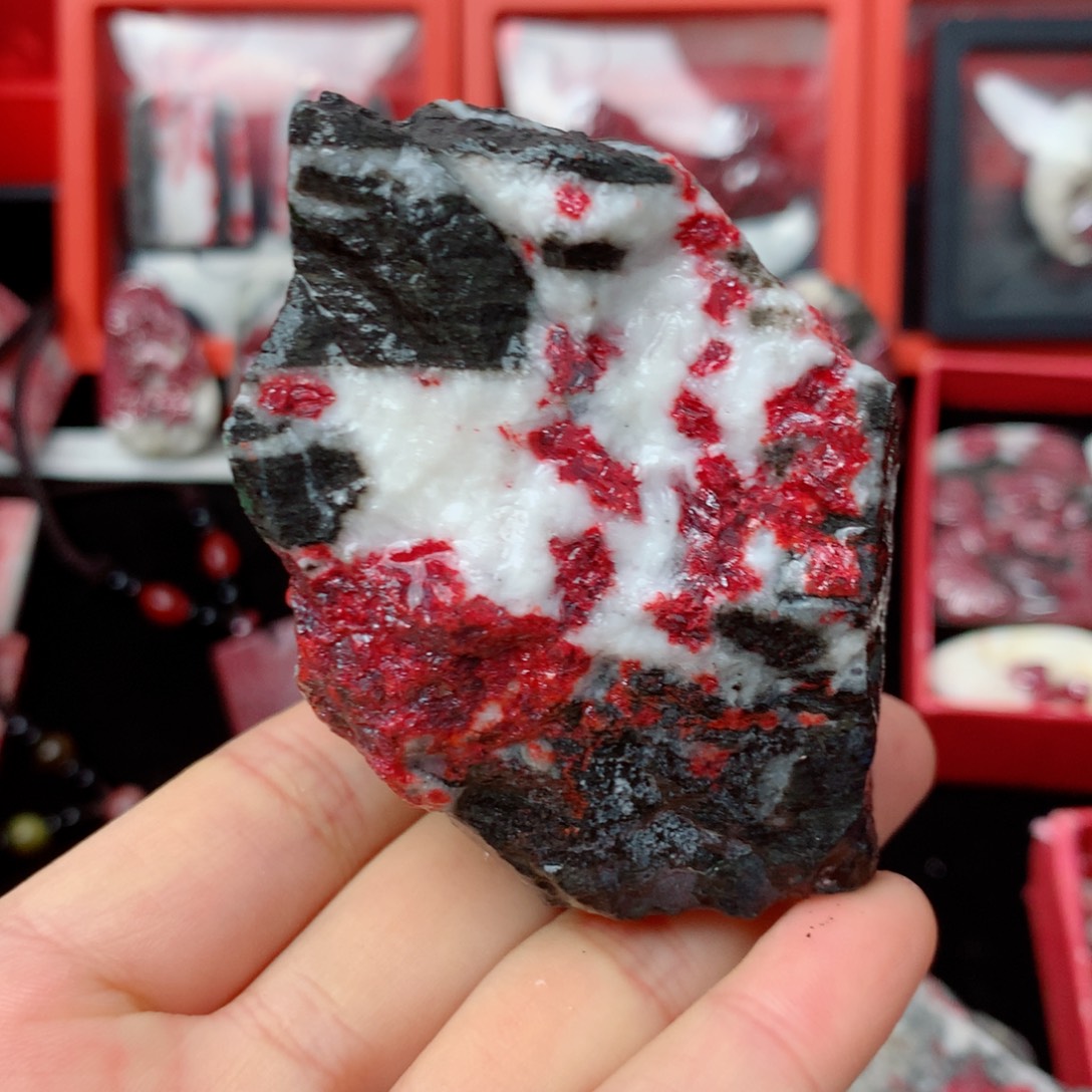 天然辰砂天然毛石