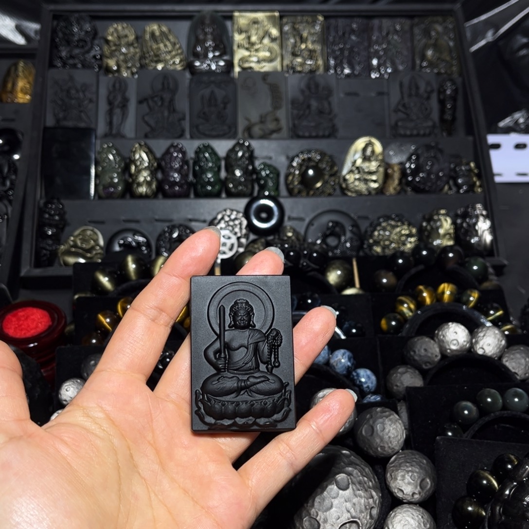 ****虎黑曜岩未镶嵌珠宝奇石