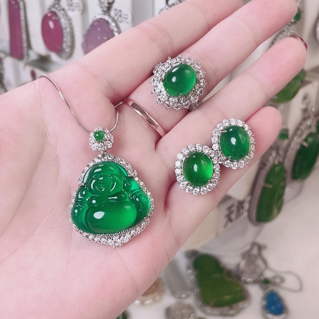 玛瑙/玉髓未镶嵌颈饰