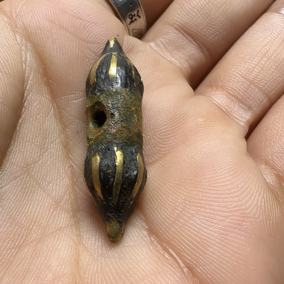 溜***玩牌…………………………………………