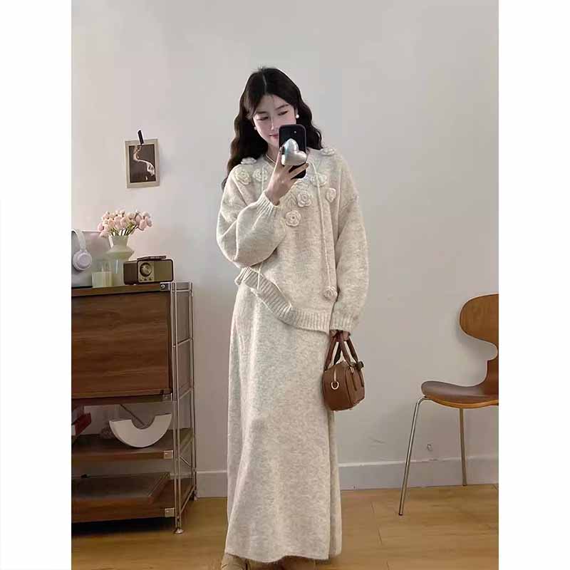 【运补5元】大码高级感套装慵懒软糯毛衣立体花朵V领针织衫半身裙