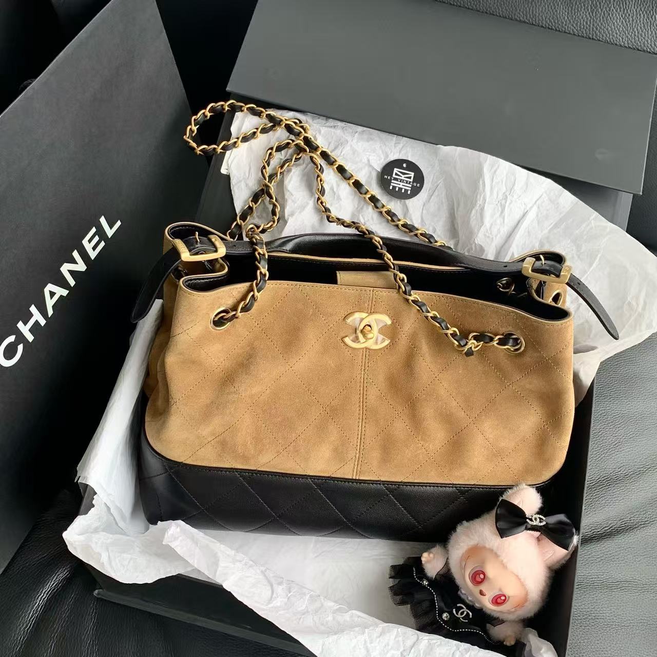 未使用 Chanel/香奈儿 25A高级手工坊麂皮hobo小号34cm 16714540