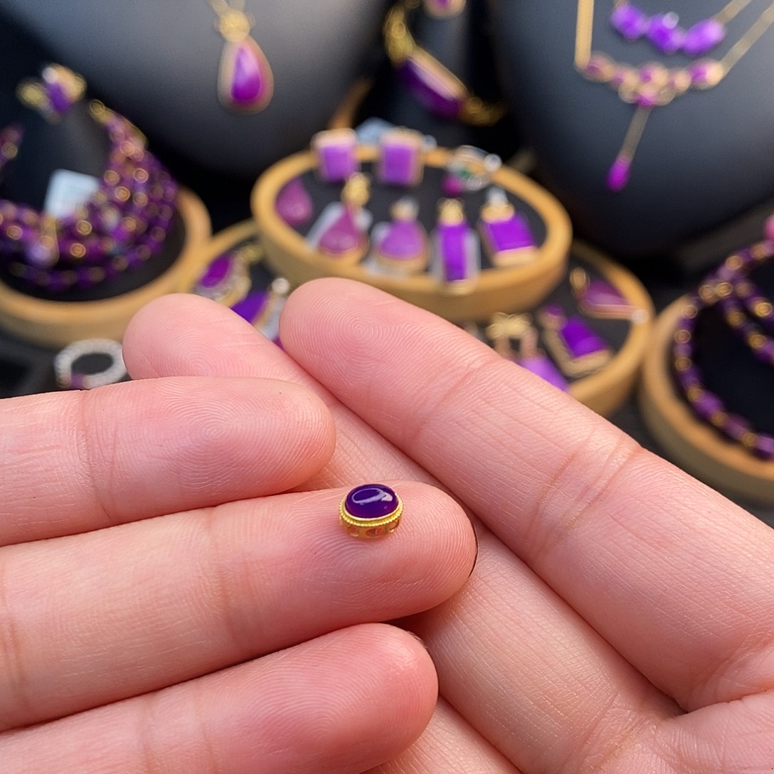 苏纪石（舒俱来）18K金镶嵌吊坠