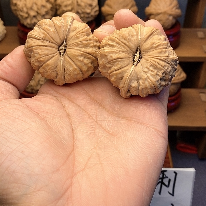 文玩核桃吊坠涮*肉南瓜墩配对一般福利价