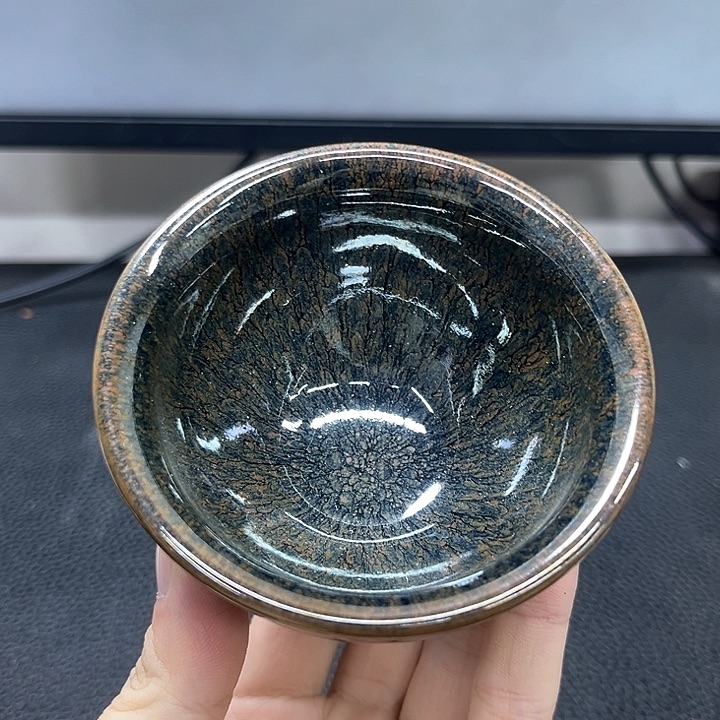 茶盏噜啦啦啦啦啦啦