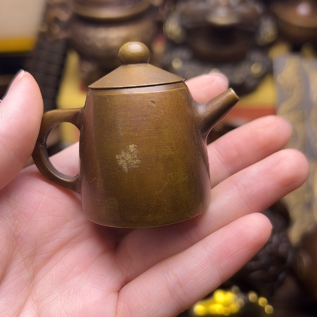 铜器摆件老王直播间 