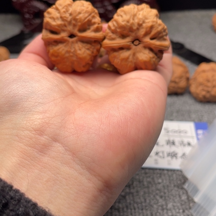 祁***聖文玩核桃把件蛤蟆头C06