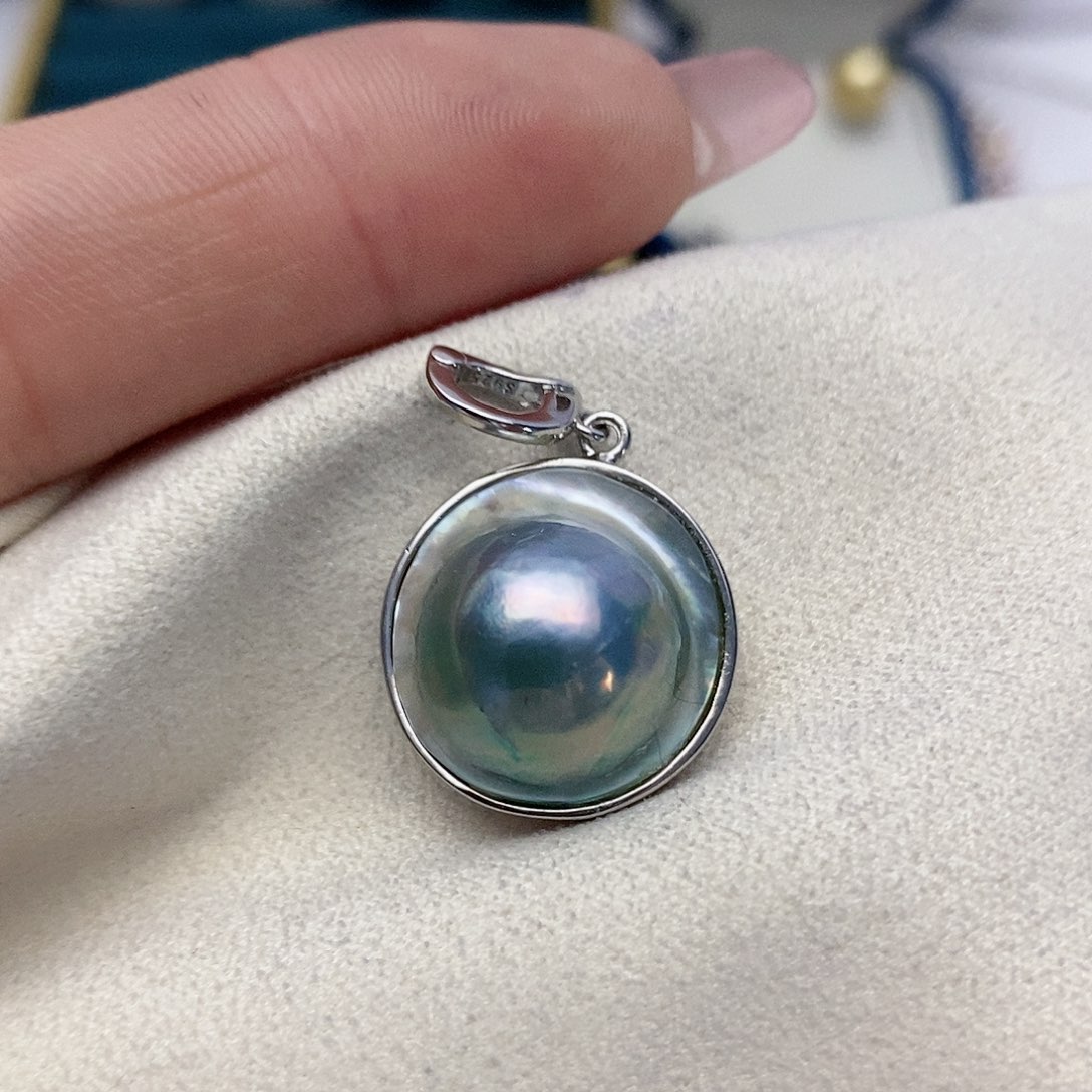 【闪购商品】拼合珍珠（马贝珠）颈饰银S925镶嵌70