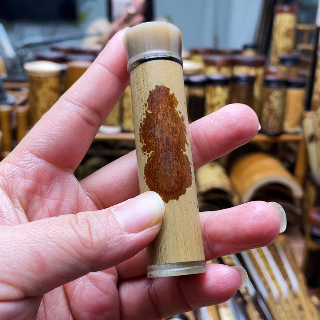 龙老料福建湘妃竹牙签筒大哥拍