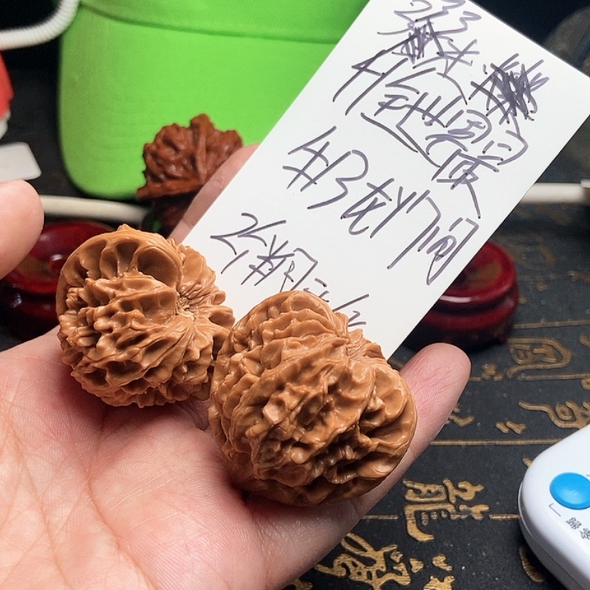 【闪购商品】文玩核桃吊坠?*?毕业龙门