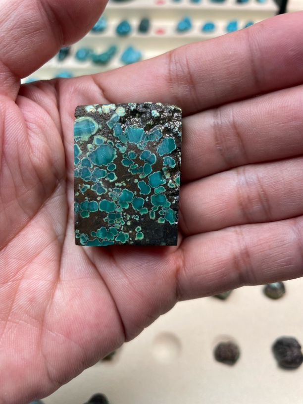 湖北原矿高瓷饰品配饰