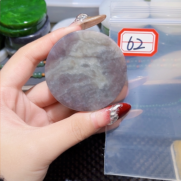 和田玉和田玉边角料随机发未镶嵌