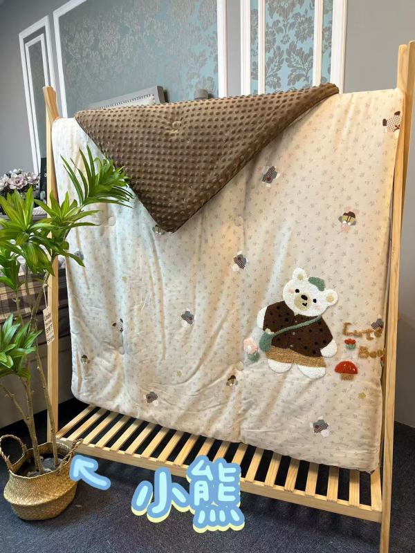 [欧尚]单人定制贴布刺绣款豆豆被-小熊