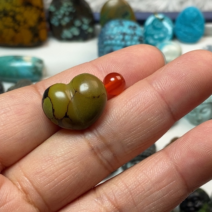 南红玛瑙未镶嵌颈饰