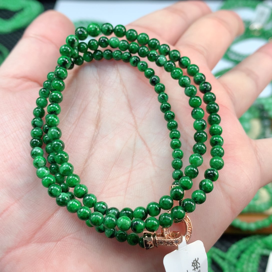 翡翠手链未镶嵌翡翠