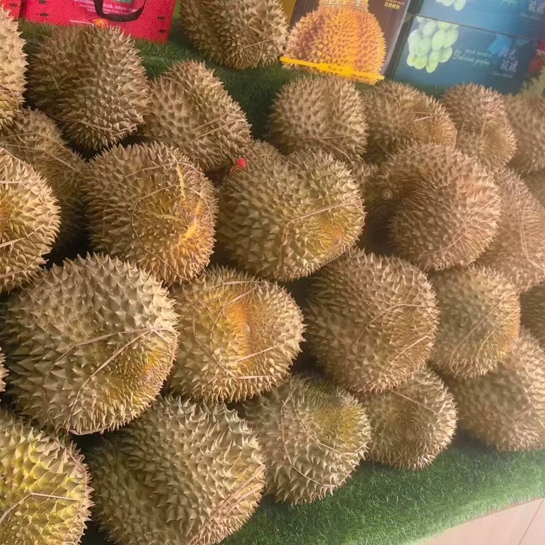泰国树熟金枕鲜榴莲，（一小时送达）2-8斤，核小金枕泰国