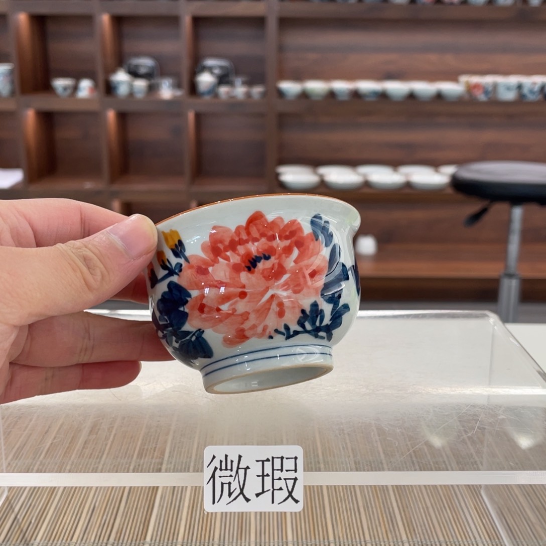 釉下手绘茶具微瑕