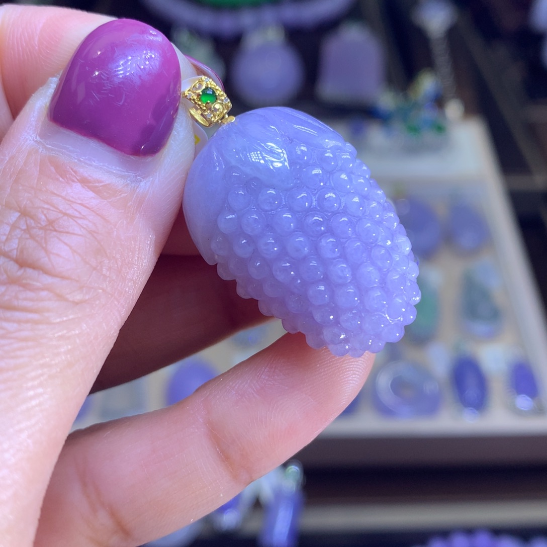 翡翠颈饰18K金镶嵌翡翠