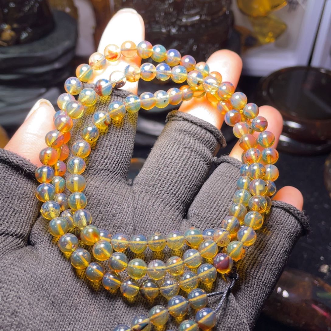 未镶嵌琥珀裸石？