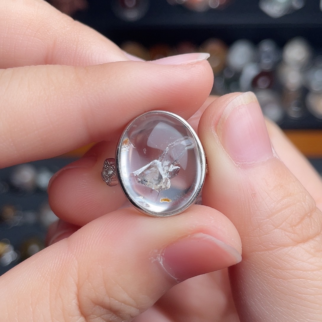 水晶戒指银S925镶嵌111111