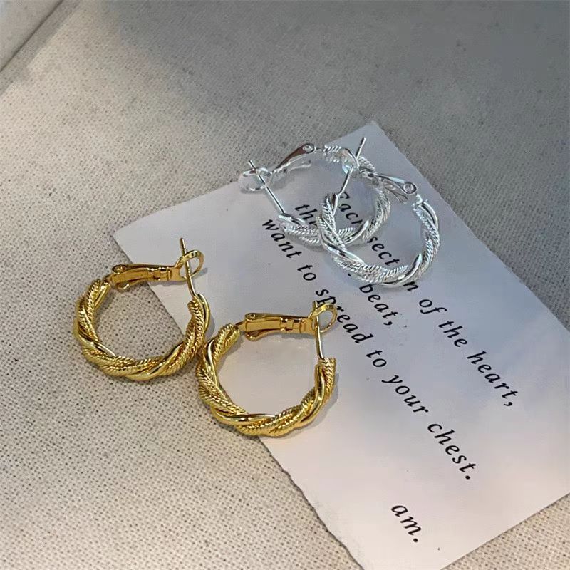 金属风法式设计感圆形圈圈简单百搭耳环高级感复古麻花耳圈耳饰