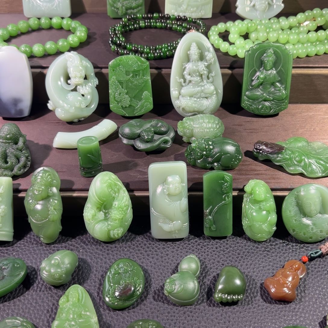 和田玉（碧玉）颈饰未镶嵌定制