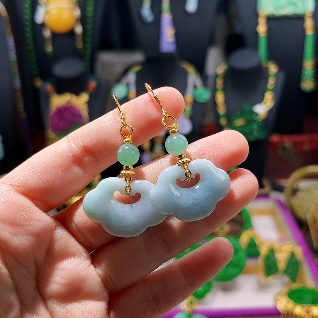 【闪购商品】琥珀耳饰未镶嵌 福利