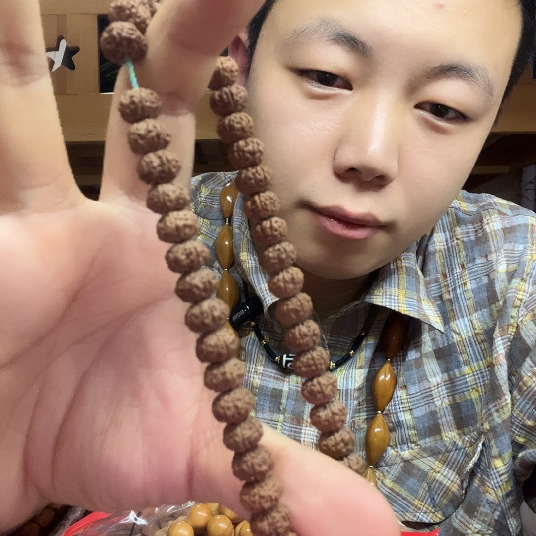 叮***猫吊坠猴头核桃树王