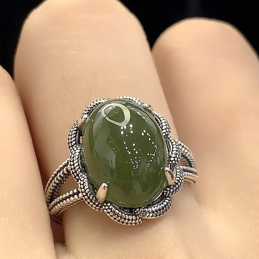 自留！复古爪镶花盘椭圆青玉戒指