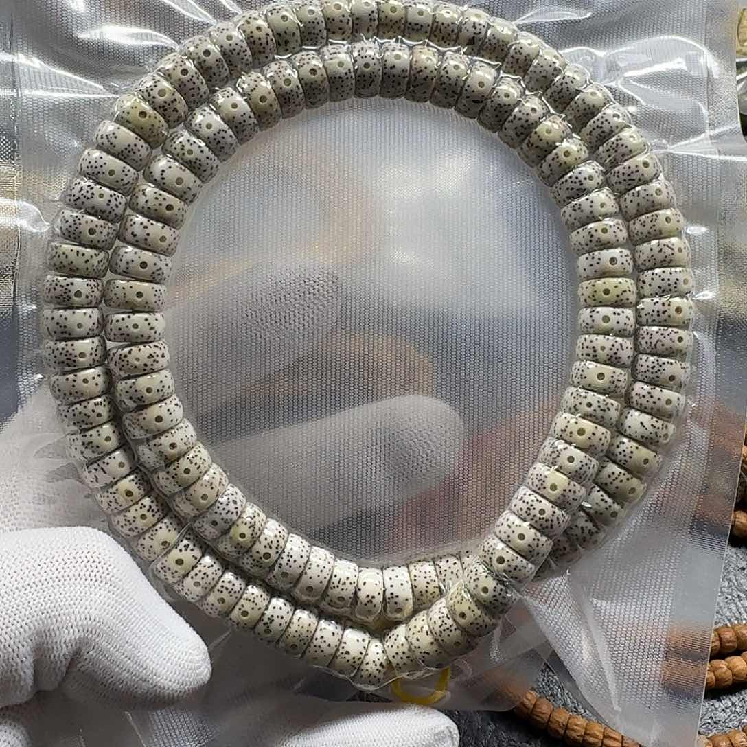 星月菩提手串沙*星月菩提12mm原生态药片（氧化走色）