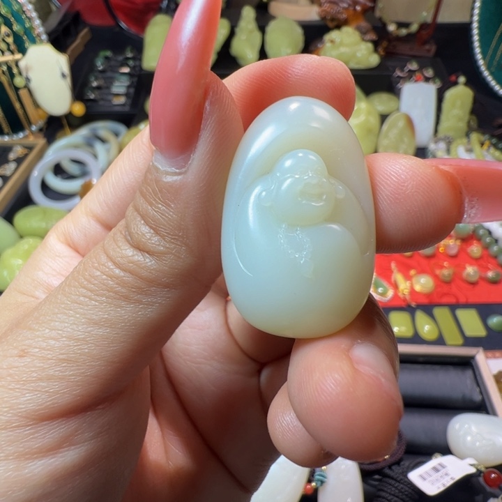 和田玉（白玉）颈饰未镶嵌15.5克，米达吊坠