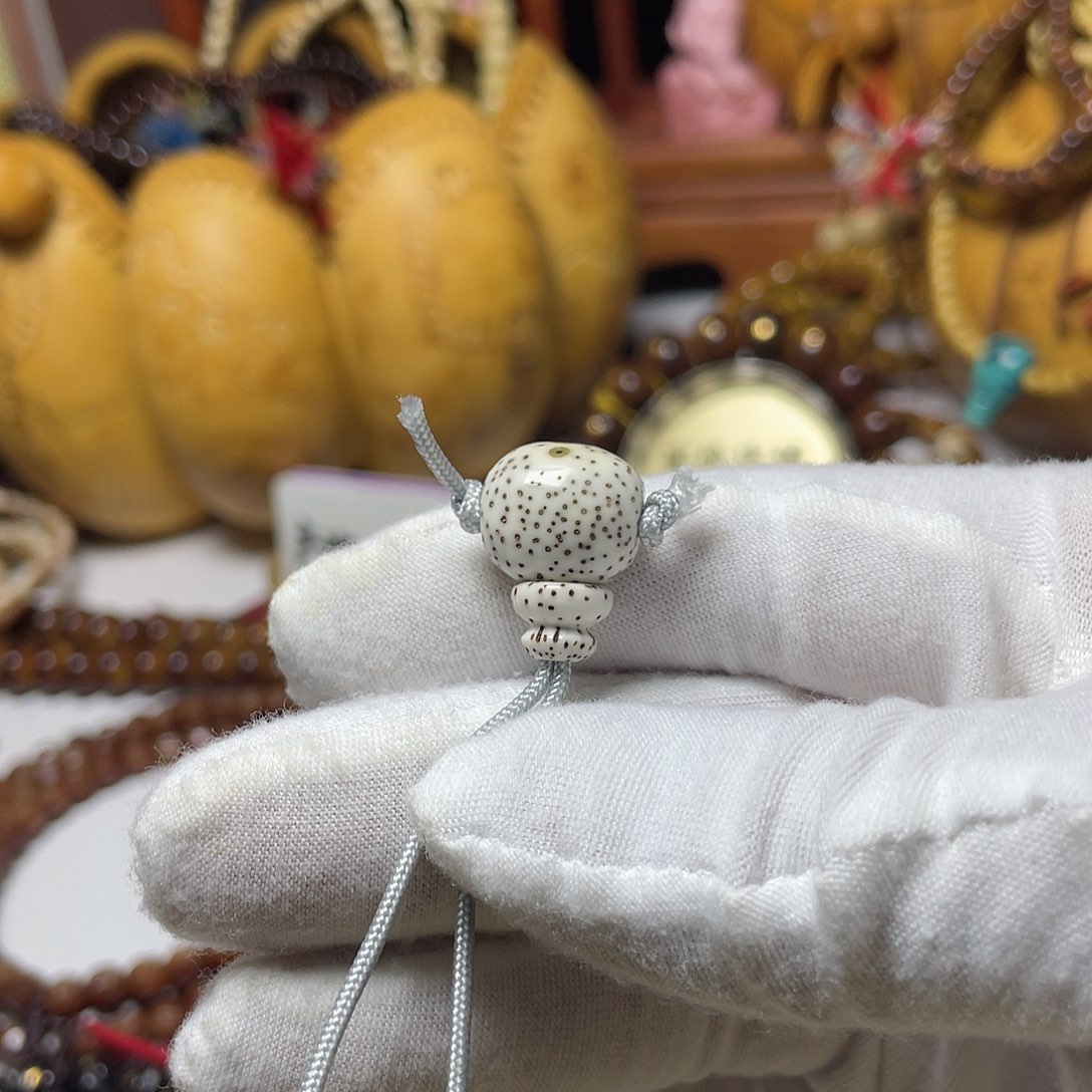 手串星月菩提雕刻三通原白