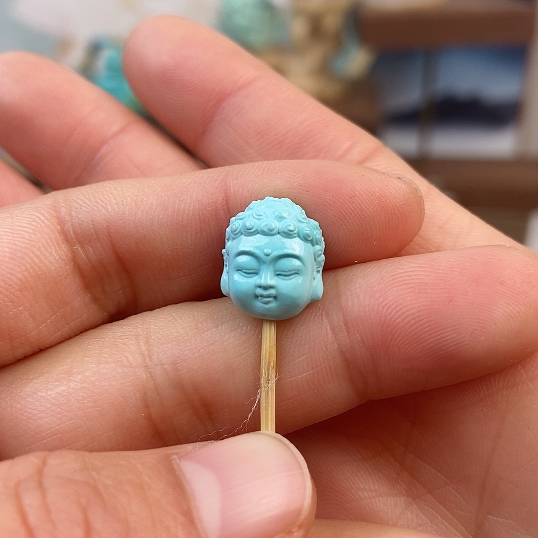 绿松石配饰未镶嵌