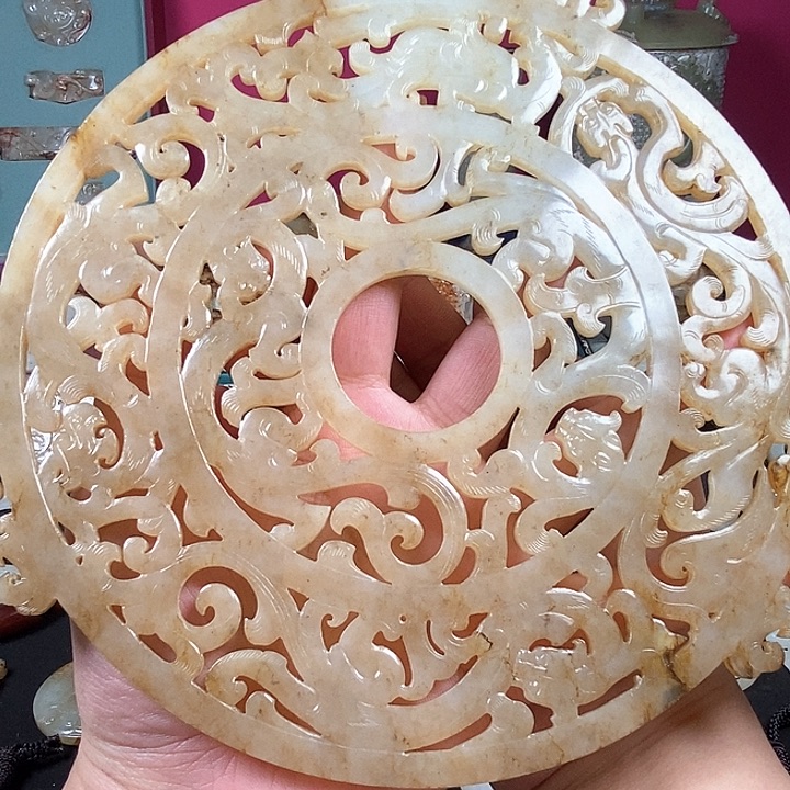 和田玉挂件未镶嵌云**?