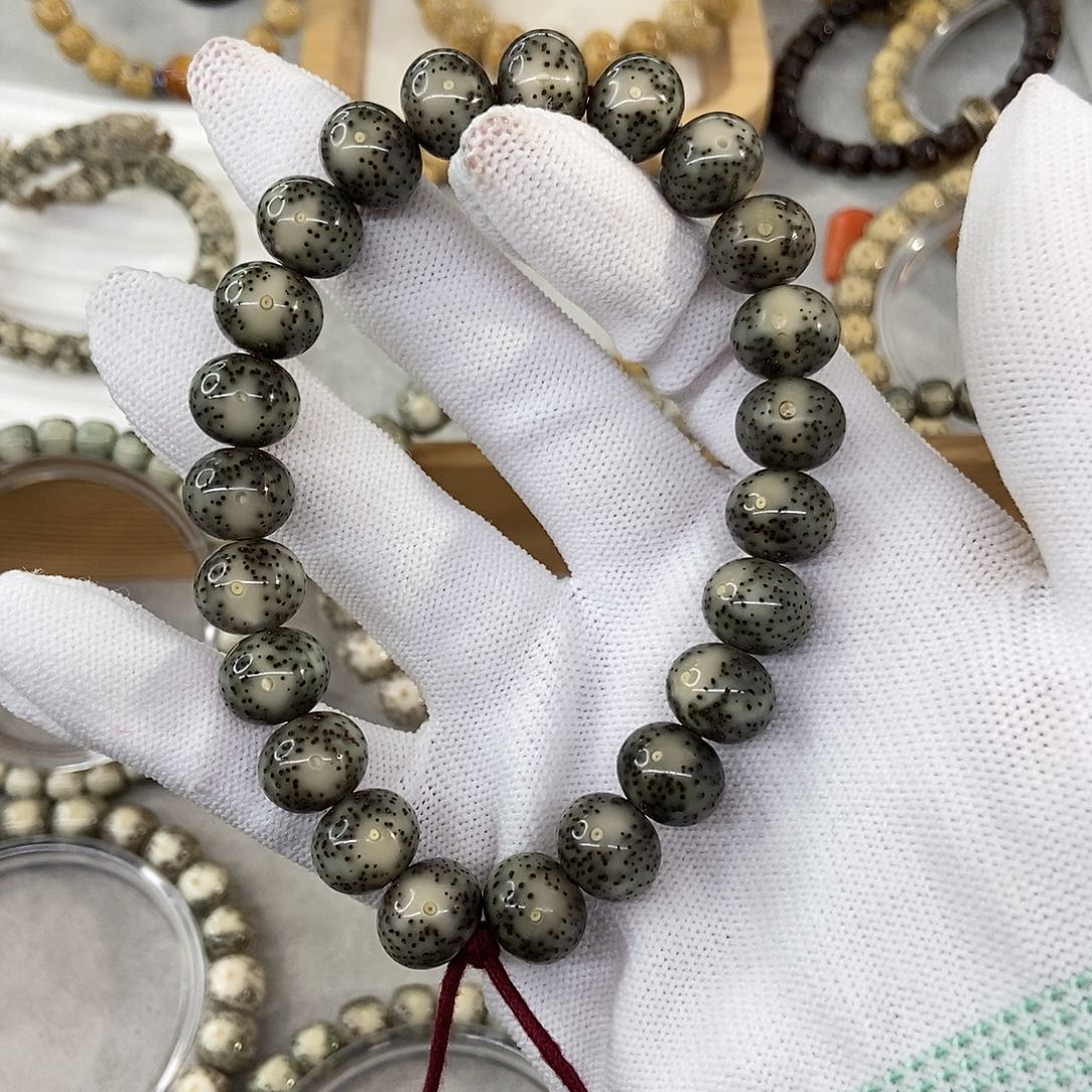 星月菩提手串放****走12苹果绿冰45