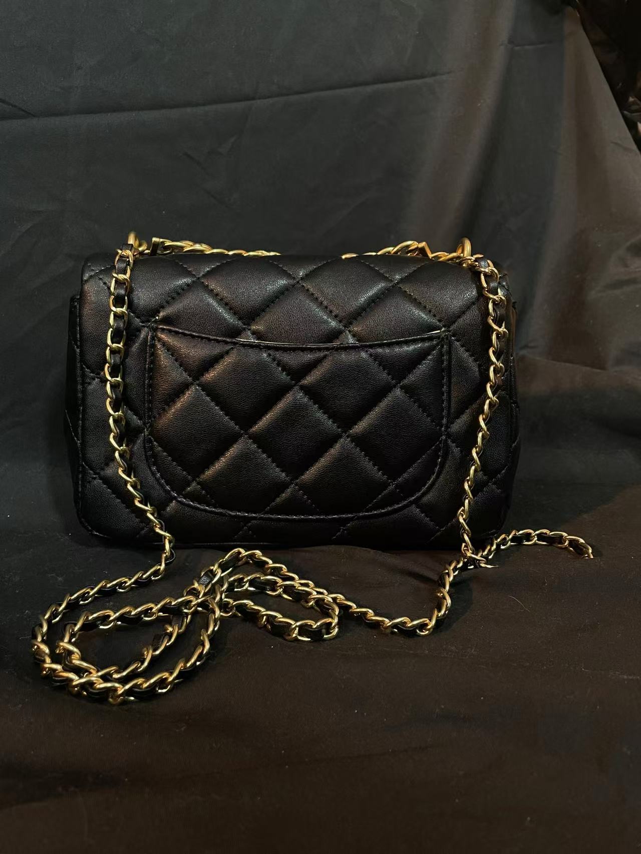 LQ-WITH-QUEEN真皮女包三金菱格斜挎黑色