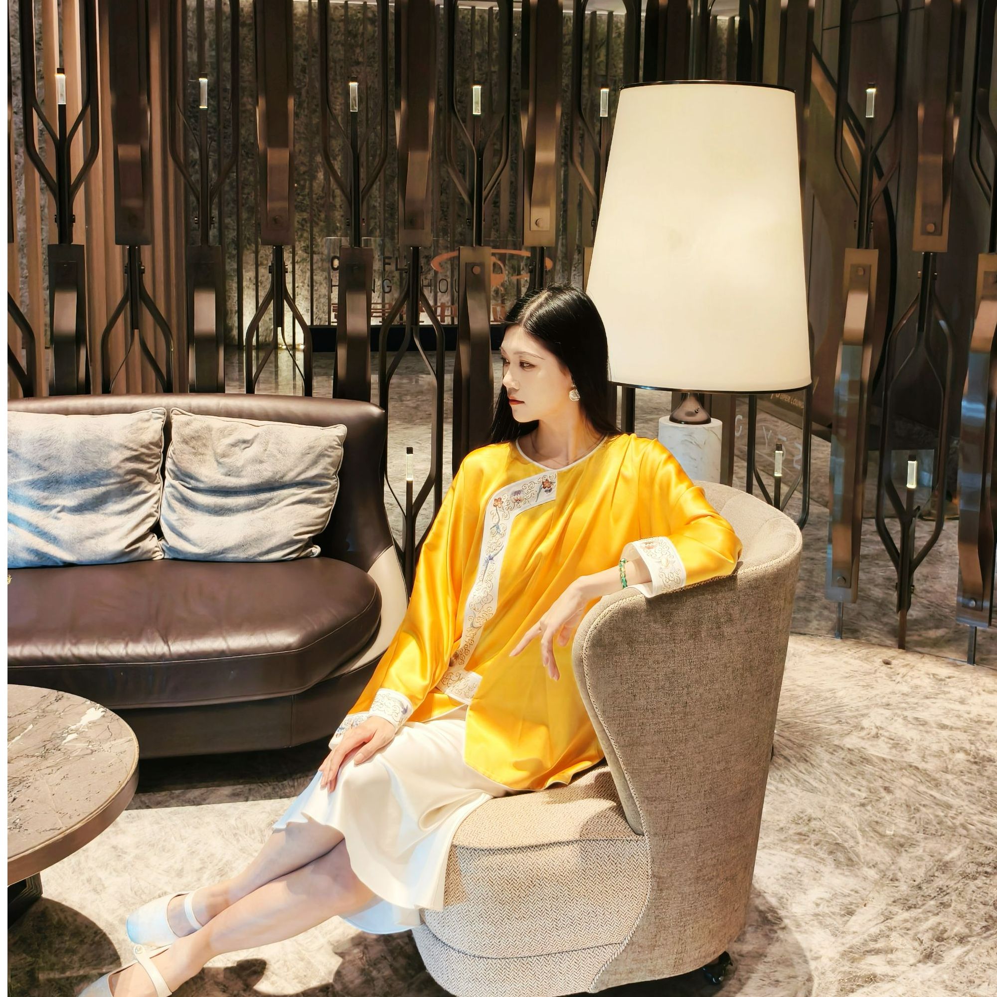 苏绣真丝上衣网红对襟女装重工富贵金女款国风传统中式大袖时尚