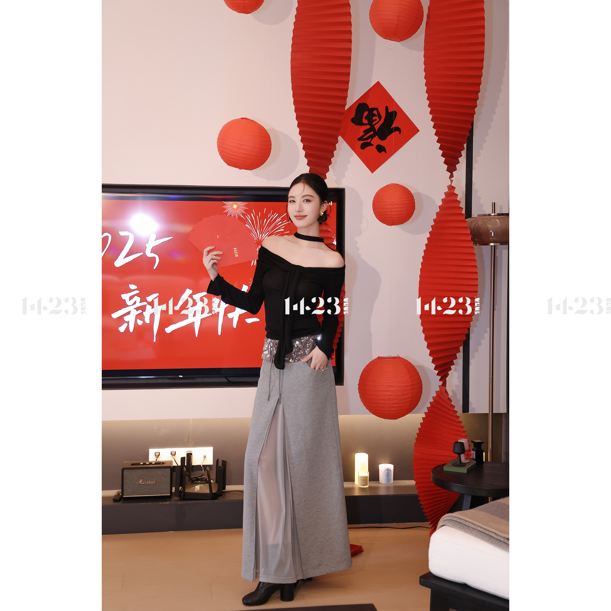 1423【心系银河】辣妹气质轻奢一字肩穿搭长袖&百塔亮片半裙套装